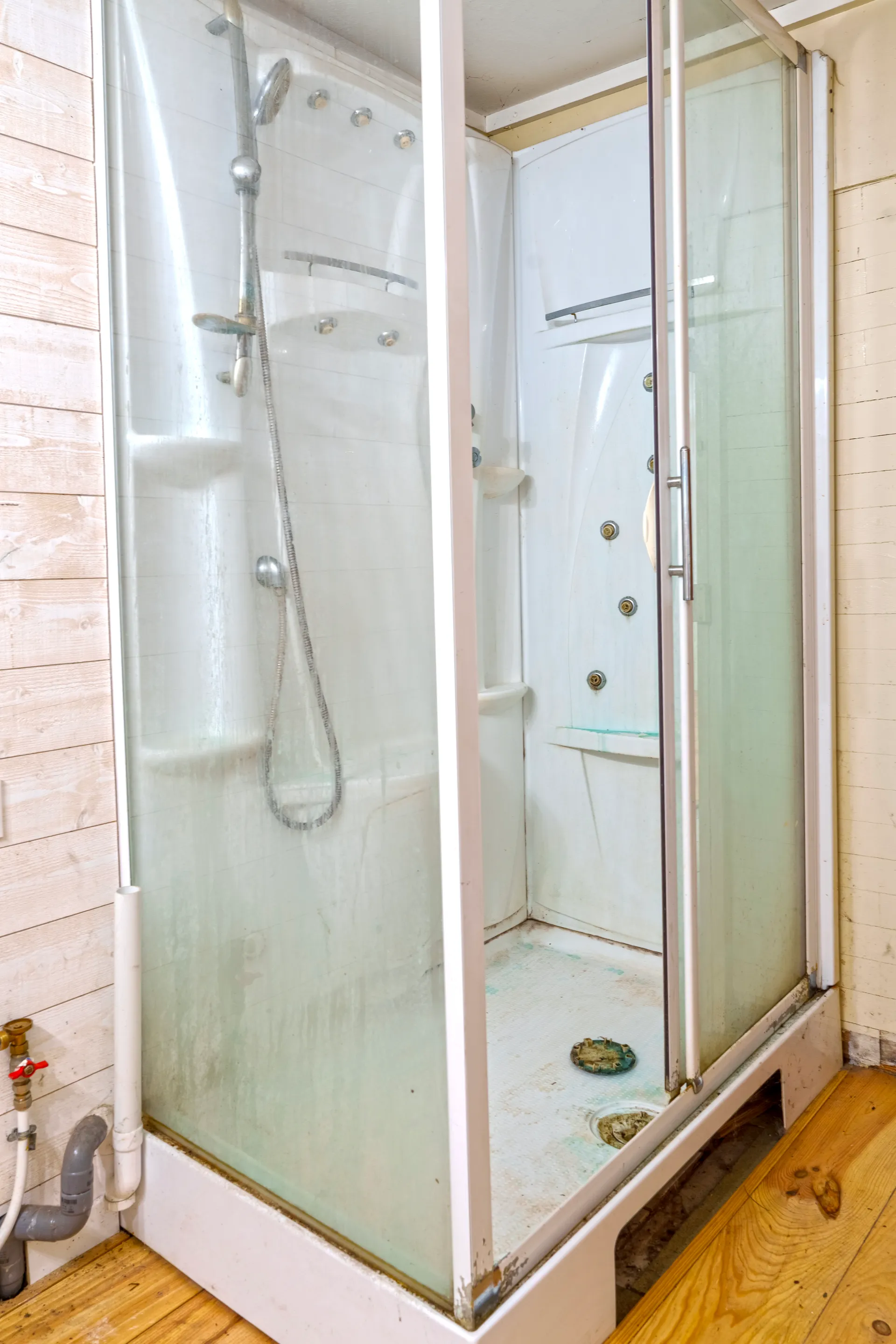 Avant/après rénovation béton ciré 5