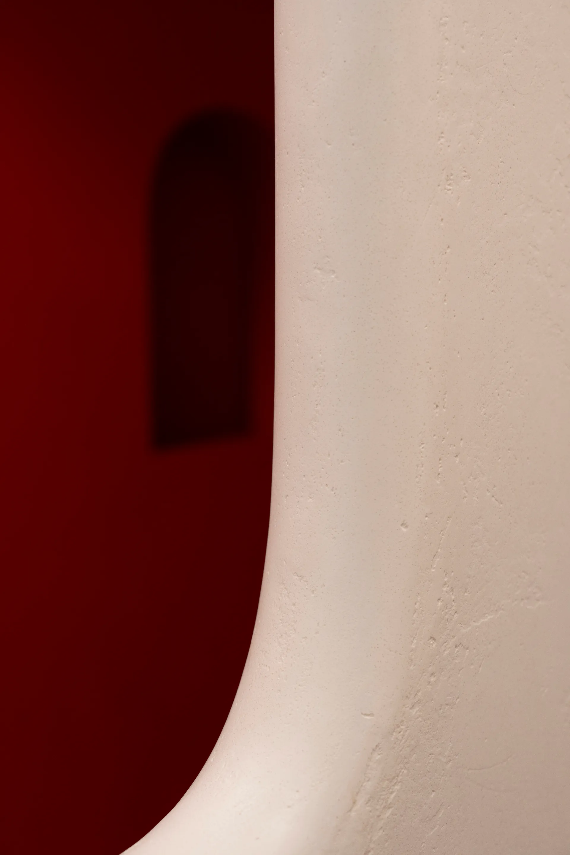 Mur en béton ciré — réalisation DOD&